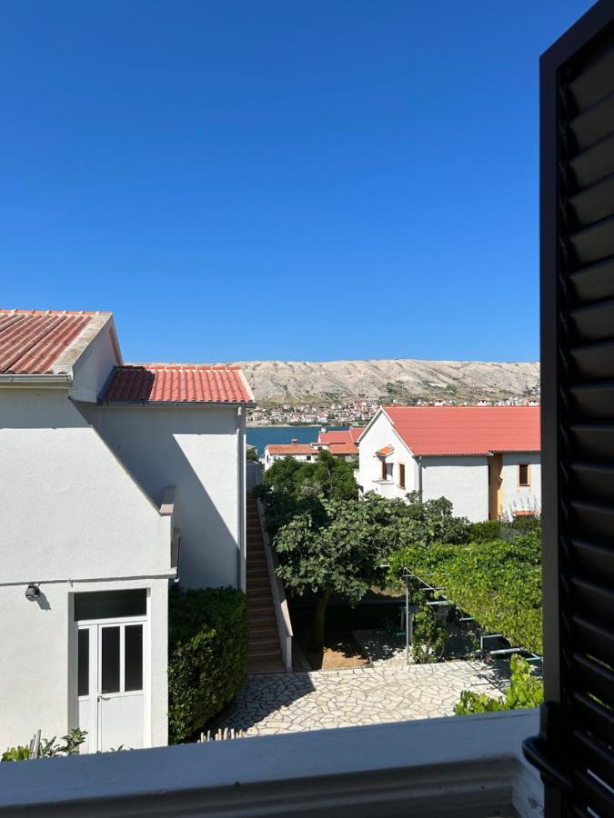 Apartments Tatjana Pag Town Exterior photo